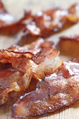 pişmiş domuz pastırması