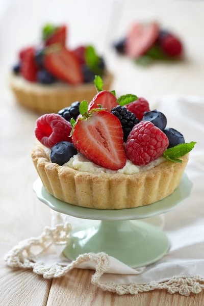 Frische Beerentarte — Stockfoto