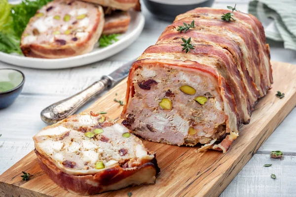 Terrine of pork with pistachios, cherries and chicken — Stock Photo, Image