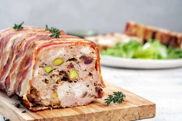 Terrine of pork with pistachios, cherries and chicken — Stock Photo, Image