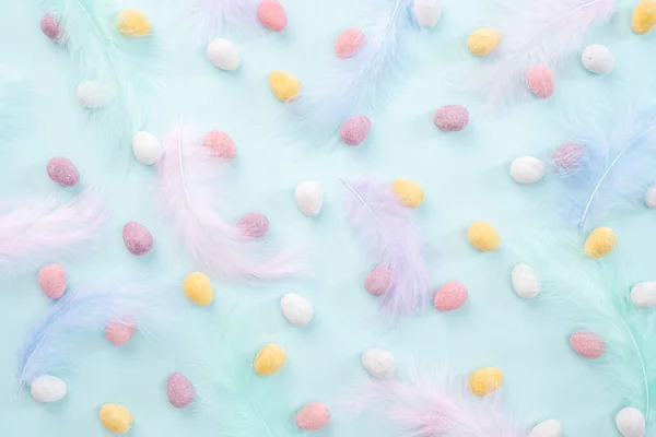复活节快乐的概念。复活节糖果巧克力蛋 — 图库照片