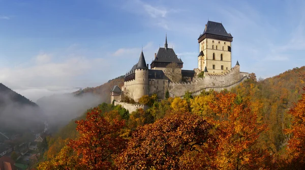 Karlštejnský hrad — Stock fotografie