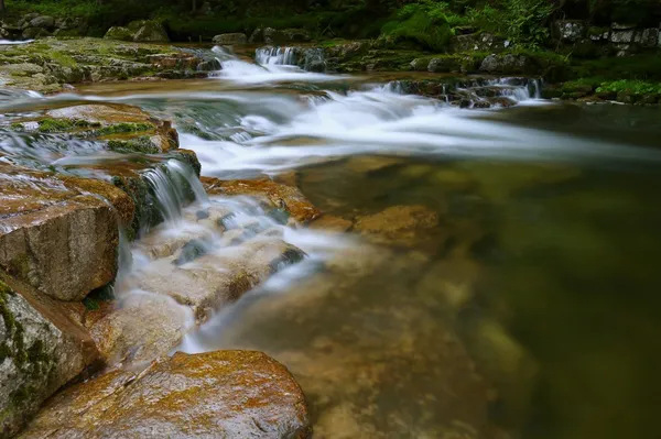 Elba de cascada —  Fotos de Stock