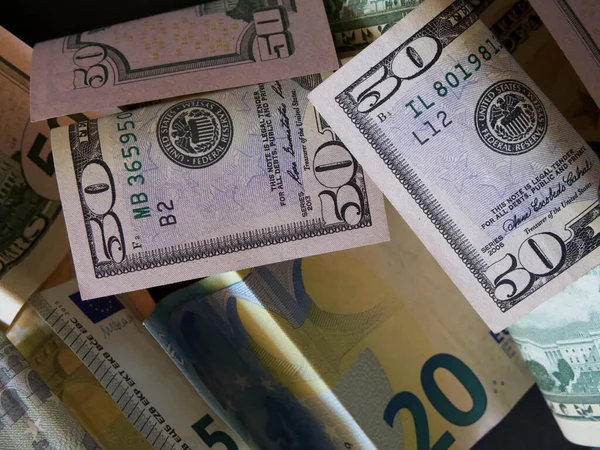Kontantsedlar Dollar Och Euro Blandas Ihop Närbild — Stockfoto