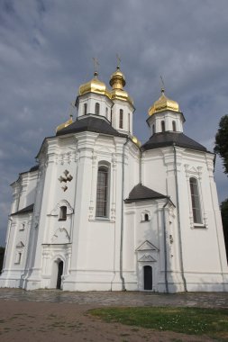 Antik Ukrayna Ortodoks Kilisesi. Ukrayna barok mimarisi. Catherine 'in kilisesi Chernihiv' de işleyen bir kilisedir.