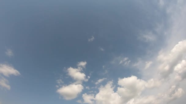 Blue Sky White Clouds Move Swim Quickly Change Shape Place — Stockvideo