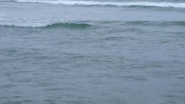 Fale Powierzchni Morza Pełna Klatka Powierzchnia Wody Jako Tło Ręczny — Wideo stockowe