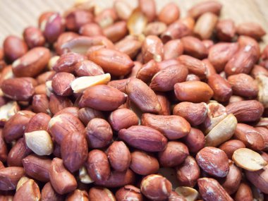 Binlerce yer fıstığı. Kavrulmuş büyük bir fıstık tepesinin arka planı