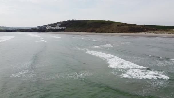 Tidal Waves Southern Coast Ireland Inchadoney Beach — Stock video