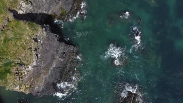 Aerial Top View Full Footage Drone Ocean Waves Break High — Stockvideo