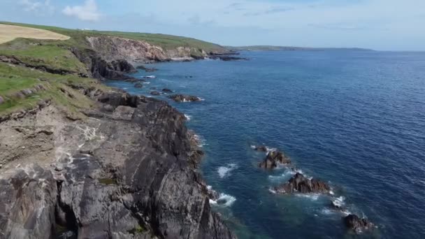 Costa Mar Vista Aérea Paisagem West Cork Margens Mar Céltico — Vídeo de Stock