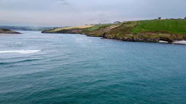 Hermosa Agua Mar Clonakilty Bay Costa Sur Irlanda Paisaje Costero —  Fotos de Stock