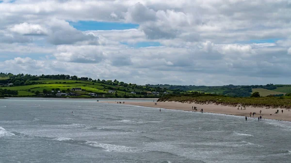 West Cork Irlanda Junio 2022 Mucha Gente Playa Inchydoney Día —  Fotos de Stock