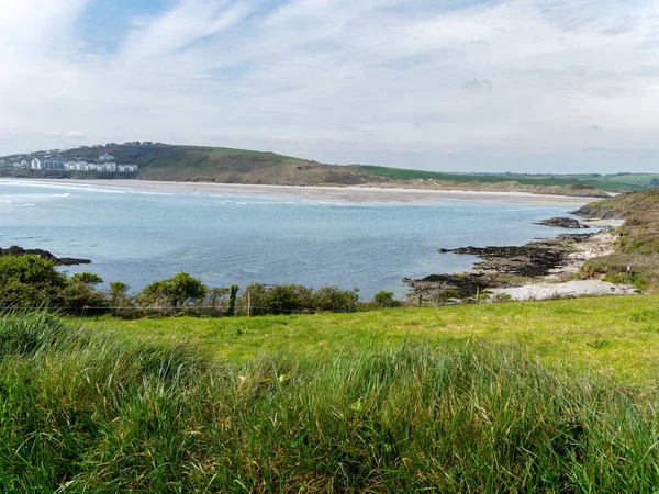 爱尔兰南部海岸的凯尔特湾景观 风景如画的海滨景观 — 图库照片