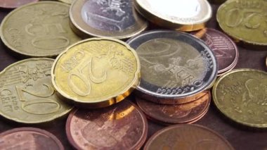 Euro sent bozukluklar. Avrupa metal para birimi aşırı yakın çekim. Makro. Yavaş döndürme