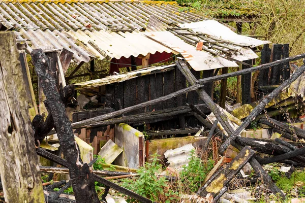 Quemado Por Fuego Quemado Residencial Casa Rural Edificio Ruinas Concepto — Foto de Stock