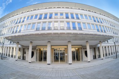 Köln, Almanya - 06 Aralık 2021: Eski gerling grubunun 50 'li yıllardan kalma tarihi binalar, günümüzde 