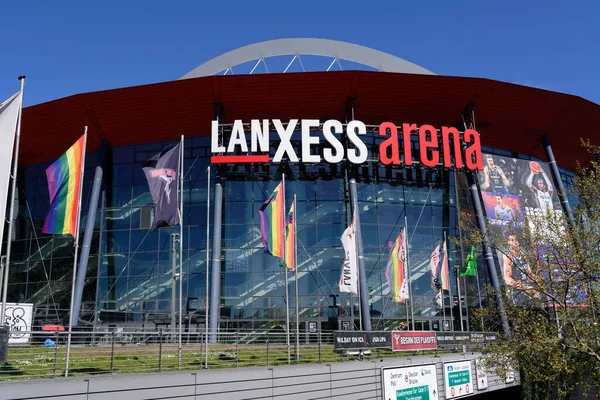Köln, Almanya 17 Nisan 2022: Lanxess Arena Almanya 'nın en büyük kapalı arenası