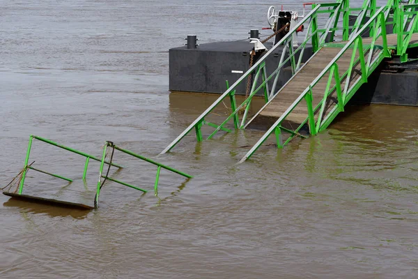 Flooded Damaged Jetty Rhine High Water — Stockfoto