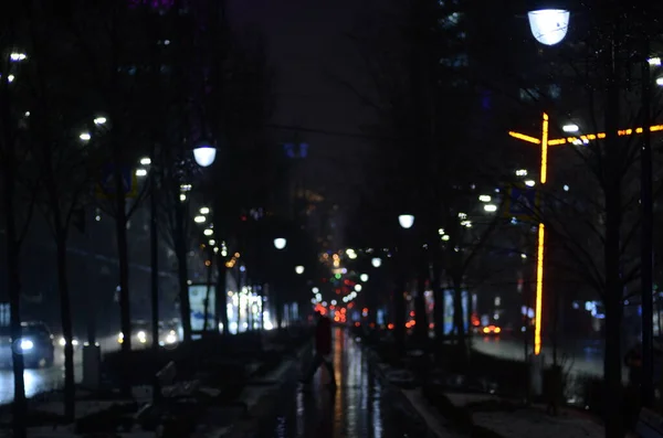 View Night Illuminated Alley Kyiv City Ukraine — Stockfoto
