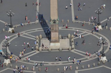 Roma / İtalya - 20 Temmuz 2018: Aziz Peter Bazilikası, Vatikan