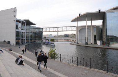 Berlin, Almanya 'da modern yapı cephesi