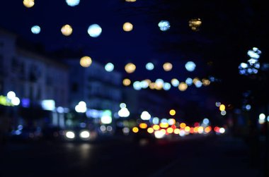 Gece ışıkları Bokeh ile bulanık arkaplan.