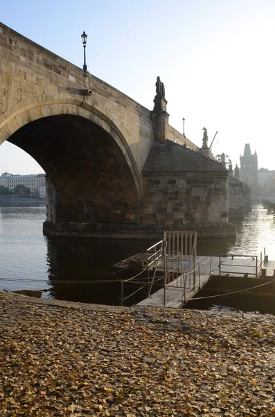 Most Karola Prowadzący Wieży Mostowej Starego Miasta Praga Republika Czeska — Zdjęcie stockowe