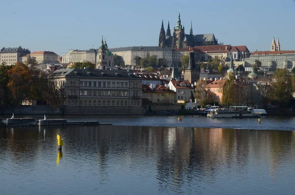 Vista Praga Con Río Edificios República Checa — Foto de Stock