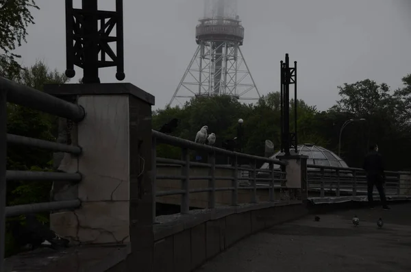 Kiev Ucrânia Torre Metal Tubo Para Radiodifusão Televisão — Fotografia de Stock