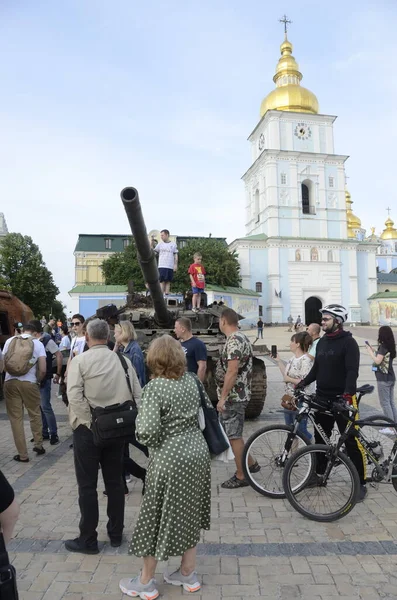 Kiev Ucrânia Maio 2022 Veículos Blindados Russos Destruídos Exposição Praça — Fotografia de Stock