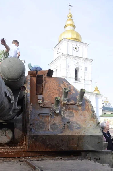 Kiev Ucrânia Maio 2022 Veículos Blindados Russos Destruídos Exposição Praça — Fotografia de Stock