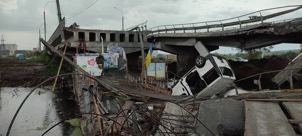 Wojna Ukrainie Zniszczony Most Irpinie Rejonie Kijowa Ataku Rosyjskich Najeźdźców — Zdjęcie stockowe