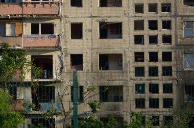 Ukrayna 'da savaş. Rus ordusunun saldırısından sonra Kyiv bölgesinde yıkım. Rus işgalinin Ukrayna 'daki sonuçları. Kyiv bölgesi, Ukrayna, Haziran 2022