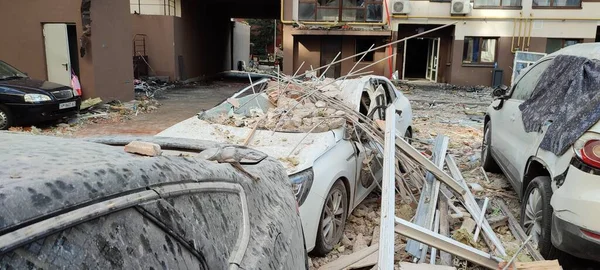 Consequências Bombardeio Por Foguetes Exército Russo Dos Edifícios Perto Estação — Fotografia de Stock