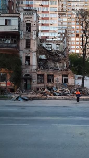 Guerra Ucrânia Consequências Ataque Mísseis Russo Destruição Danos Centro Cidade — Vídeo de Stock