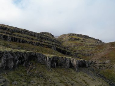 Dağ nehri, İzlanda