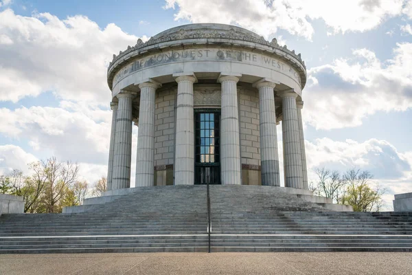 Het Grote Gebouw George Rogers Clark Park — Stockfoto