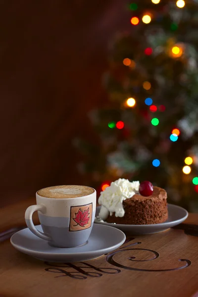 Espresso and chocolate dessert — Stock Photo, Image