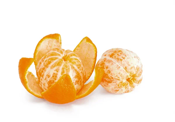 Mandarines pelées et fleur de la peau — Photo