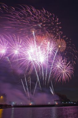 Uluslararası havai fişek festivali