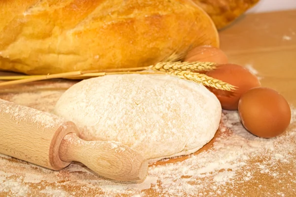 用来做面包的面团 — 图库照片