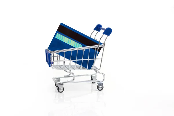 Carrello e carte di credito — Foto Stock