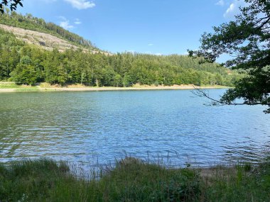 Licanka, Fuzine - Gorski kotar, Hırvatistan (Umjetno akumulacijsko jezero Bajer na rijeci Licanki ili Bajersko jezero, Fuzine - Gorski kotar, Hrvatska)