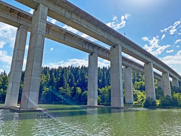 Viadukt Sur Lac Bajer Pont Bajer Viaduc Bajer Fuzine Gorski — Photo