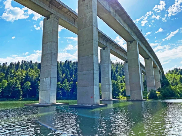 Viadukt Sur Lac Bajer Pont Bajer Viaduc Bajer Fuzine Gorski — Photo