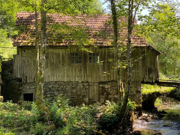 Old Sawmill Plant Water Turbine Mill Kovac Family Zamost Gorski — стокове фото
