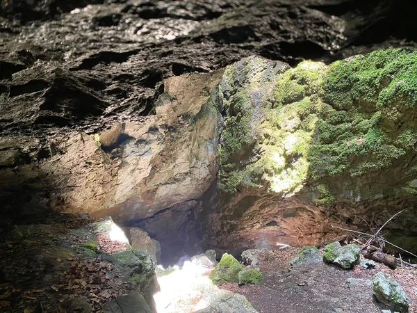 Ice Cave Forest Park Golubinjak Sleme Gorski Kotar Croatia Ledena — Fotografia de Stock