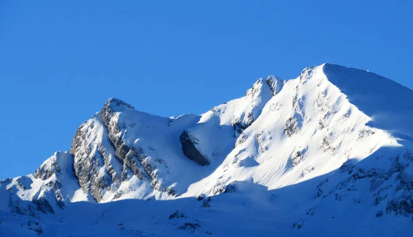 Den Snötäckta Bergstoppen Selun 2205 Churfirstens Bergskedja Mellan Toggenburgregionen Och — Stockfoto