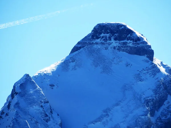 Pic Alpin Enneigé Zuestoll 2234 Dans Chaîne Montagnes Churfirsten Entre — Photo